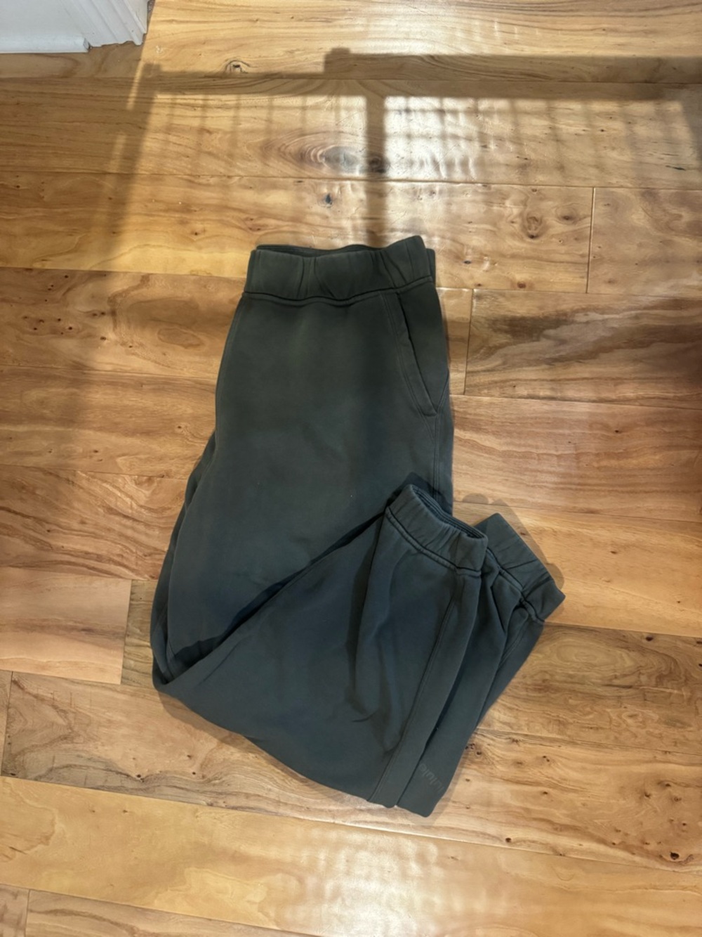 Lululemon Relaxed High-Rise Jogger *Full Length